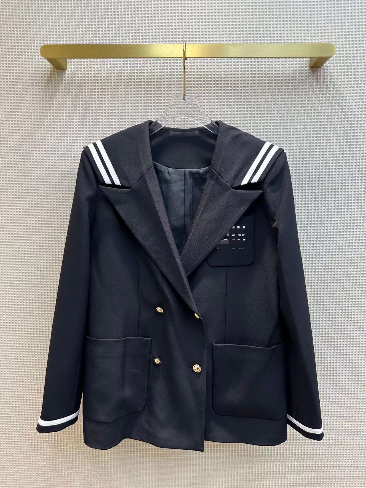 深圳南油23秋冬海军风撞色大翻领双排扣口袋字母刺绣宽松西装外套