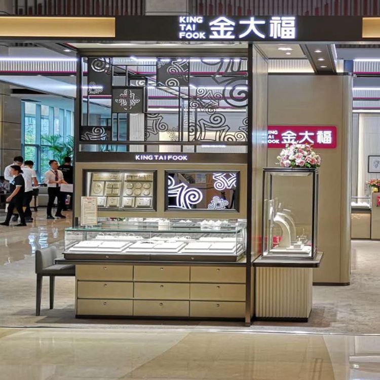 专业定做金大福珠宝店柜台黄金柜台发光广告灯箱柜台形象柜等