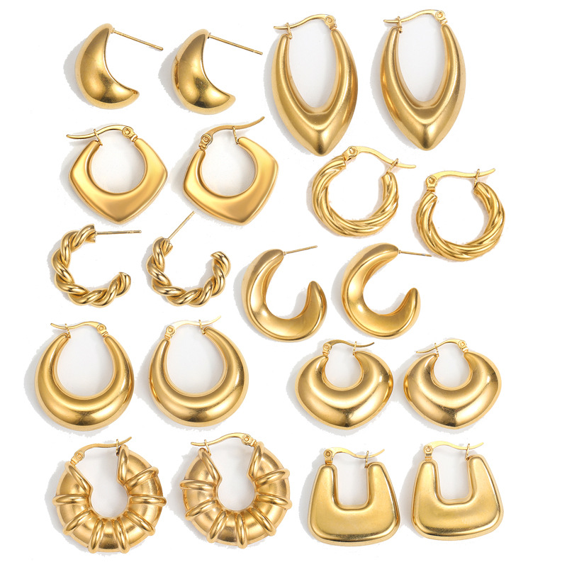 Amazon Stainless Steel Earrings Creative New Geometric Letters C- Shaped Earrings Gold Earrings High Sense Ins