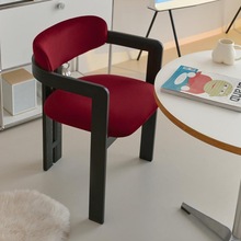 复古实木餐椅简约小户型家用休闲扶手靠背椅北欧设计师高端软包椅