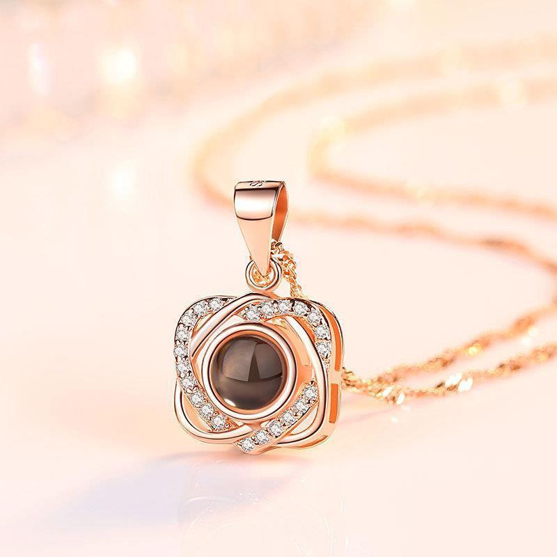 One Hundred Languages Projection Necklace Female Clavicle Chain Student Mori Style Light Luxury Minority Pendant Color Picture Photo Text