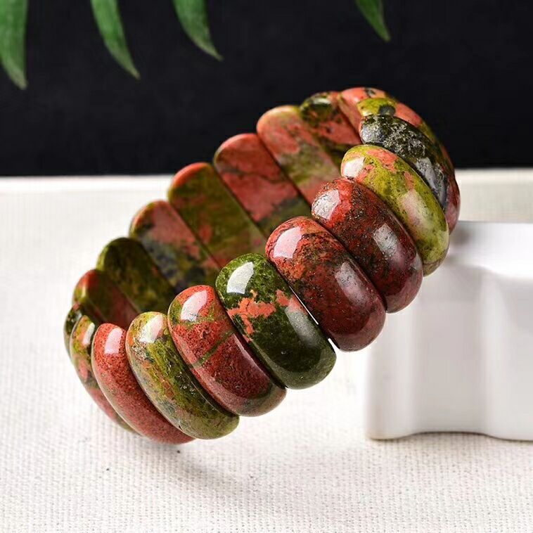 妏诺批发 花绿石手排手链尺寸10x24mm左右纹理清晰颜色鲜艳