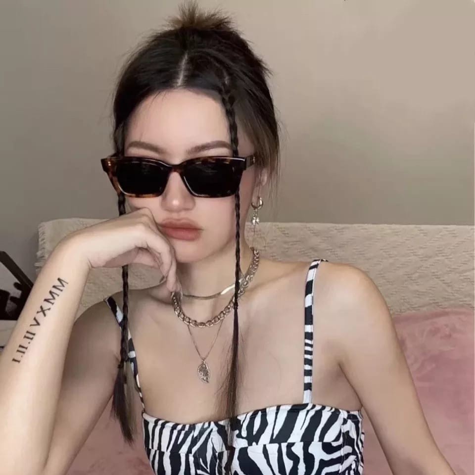 2022年新品创意个性 小巧防紫外线遮阳网红同款引流太阳镜墨镜