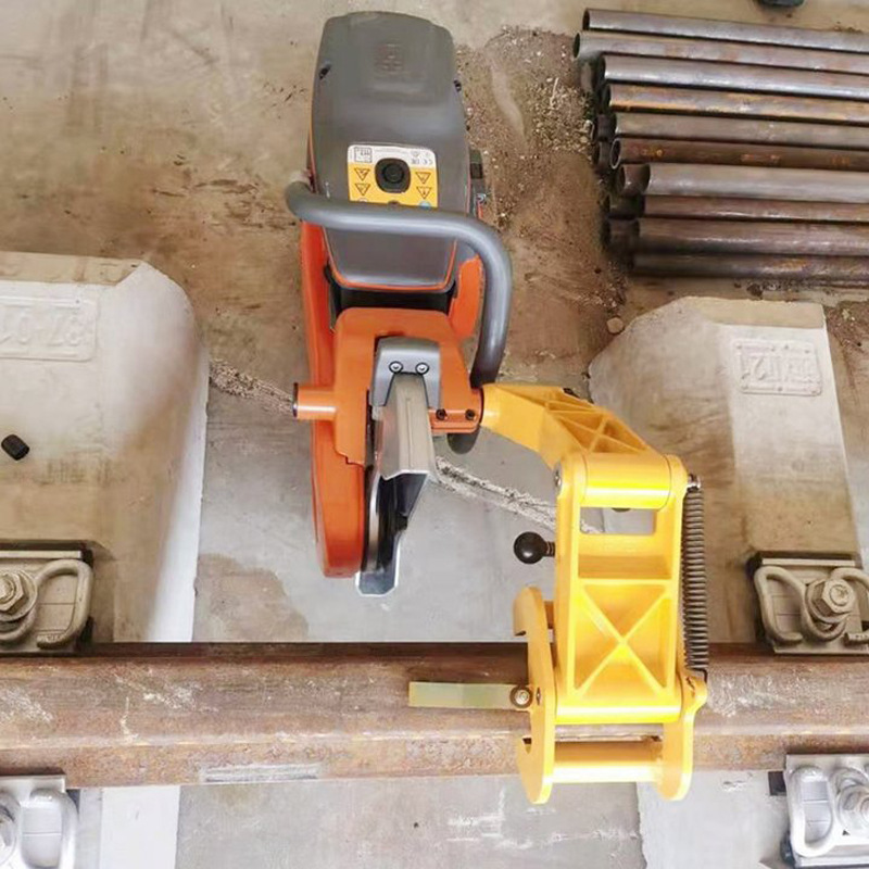 k1270内燃钢轨切割机 手持内燃式无齿锯轨机 汽油轨道切割机