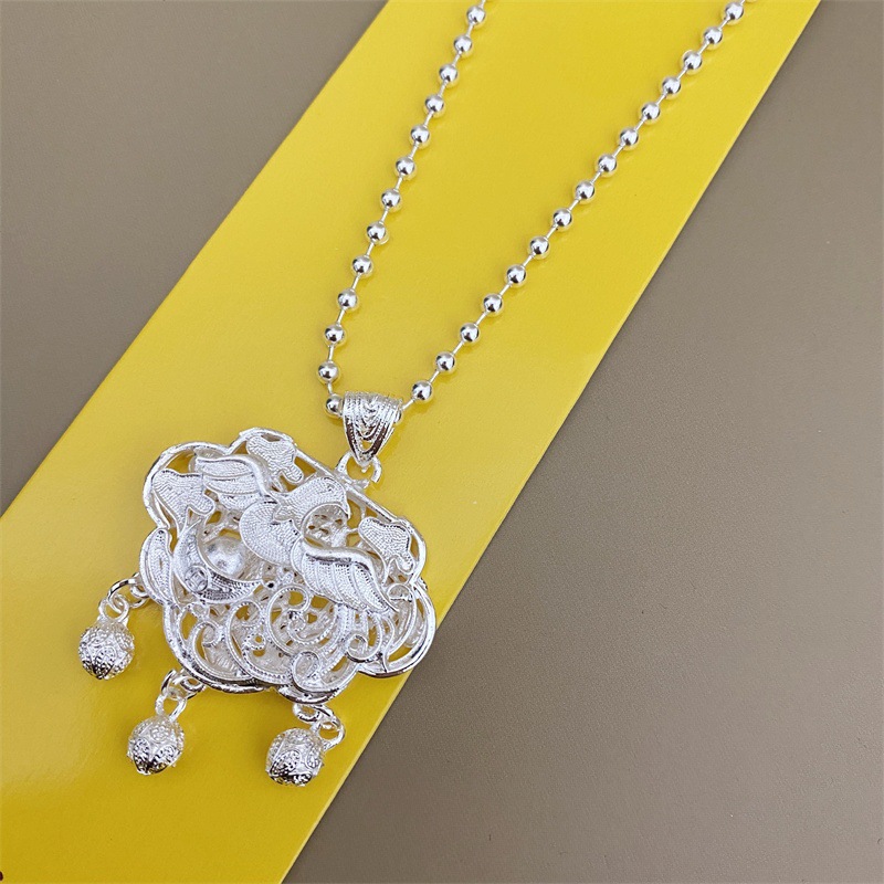 Longevity Lock Sweater Chain Minority Sweater Chain Ethnic Style Necklace Female Alloy Imitation Silver Miao Yi Scenic Spot