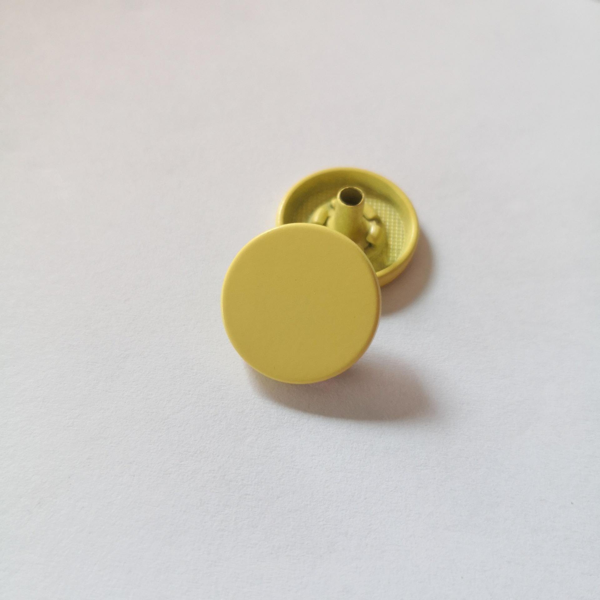 厂家供应锌合金烤漆四合扣831 633 急钮金属彩色子母按扣纽扣