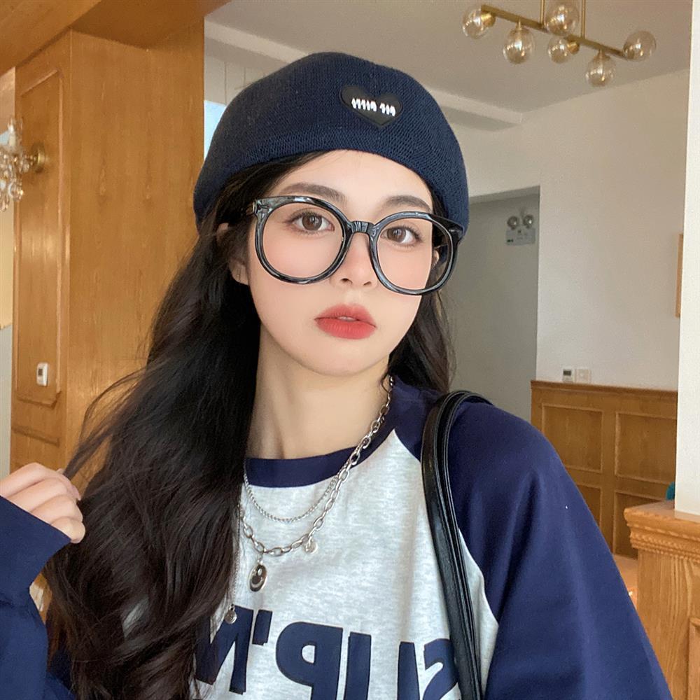 日系显脸小透气薄款贝雷帽子女夏天休闲爱心画家帽复古反戴前进帽