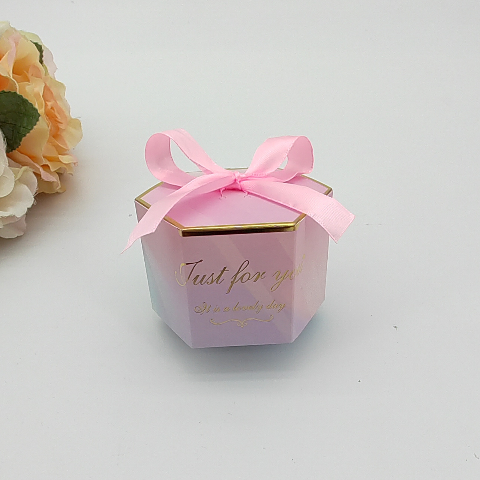 结婚喜糖盒创意欧式六边形方盒大理石纹糖果盒子婚庆纸盒庆生礼盒