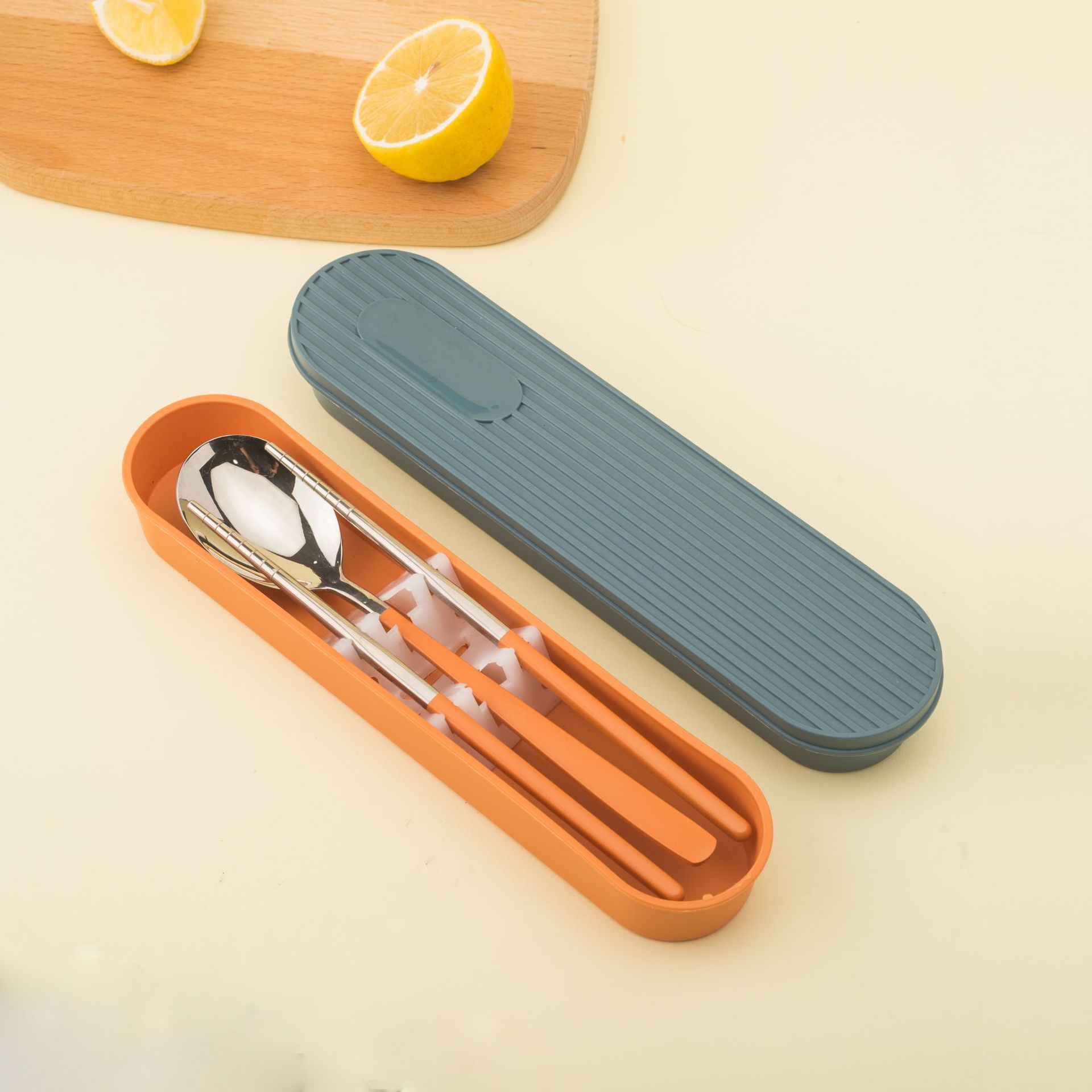 solid color simple tableware stainless steel tableware integrated outdoor portable tableware chopsticks spoon kit