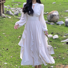 在逃公主【易碎美人】白色荷叶边连衣裙2024新款长袖高级感长裙女