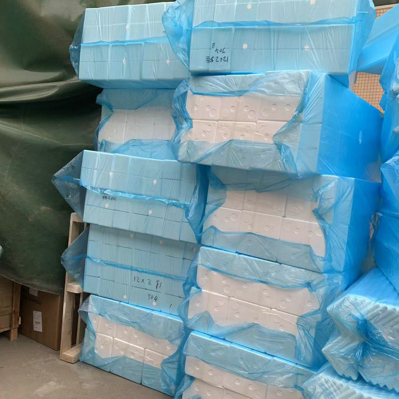 批发eps泡沫护角防护条减震包装泡沫护条护边 白色保丽龙泡沫护边