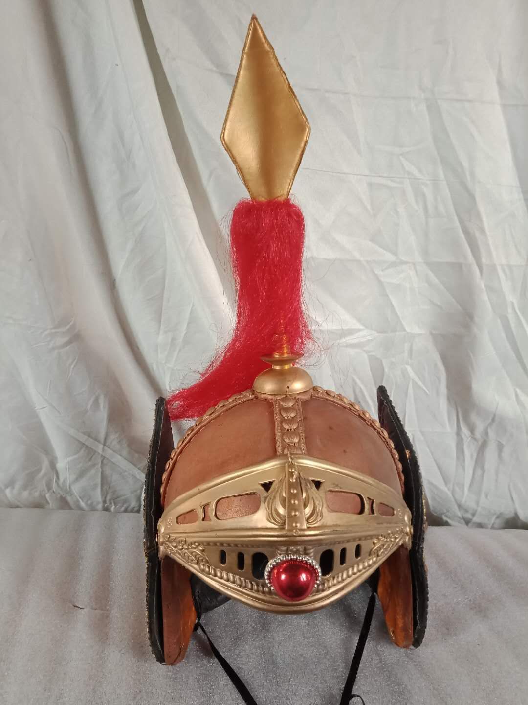 仿中国古代将军头盔酒吧密室博物馆摆件中国古装舞台演出拍摄道具