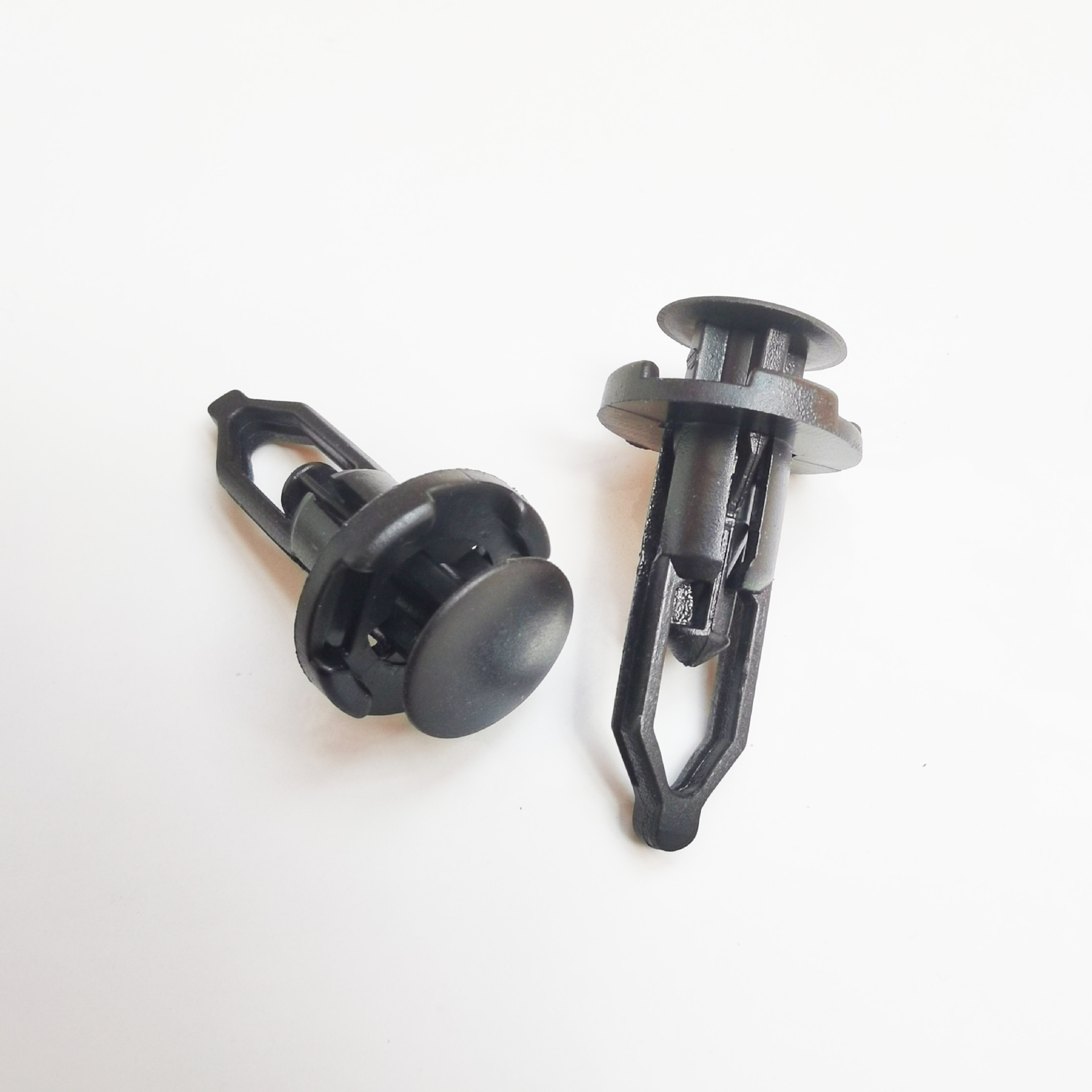 汽车卡扣 前保险杠推进式定位器穿心钉卡扣保险杠卡扣