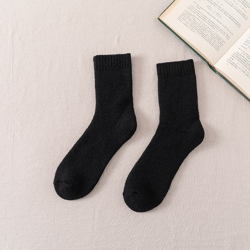 Socks Men's Mid-Calf Length Sock Autumn and Winter Fleece-Lined Extra Thick Socks Warm Wool Socks Winter Style Thick Cotton Socks Super Thick