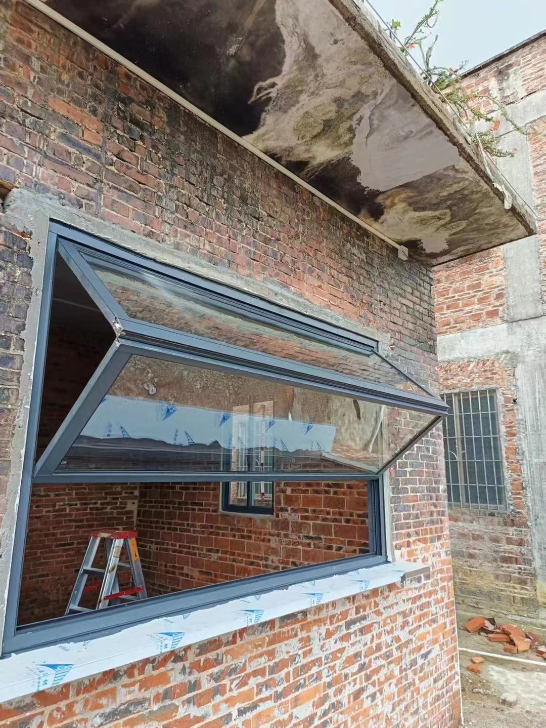 上下折叠窗 任意停上折窗 网红店悬停随停款 铝材窗 铝合金