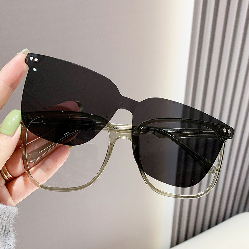 Magnetic Sunglasses Tr Frame Outdoor Fishing Glasses Sports 2023 New Summer UV-Proof Sunglasses