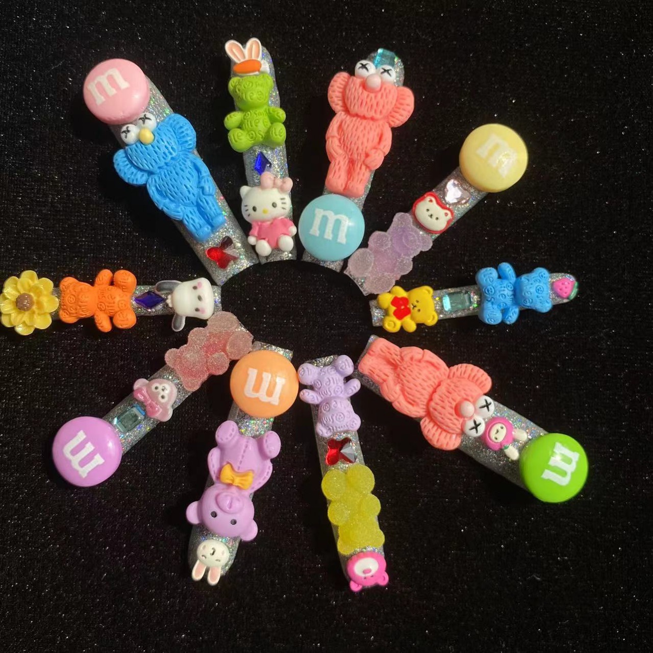 欧美跨境纯手工穿戴甲芝麻街软糖小熊可爱集合款可卸带式甲片