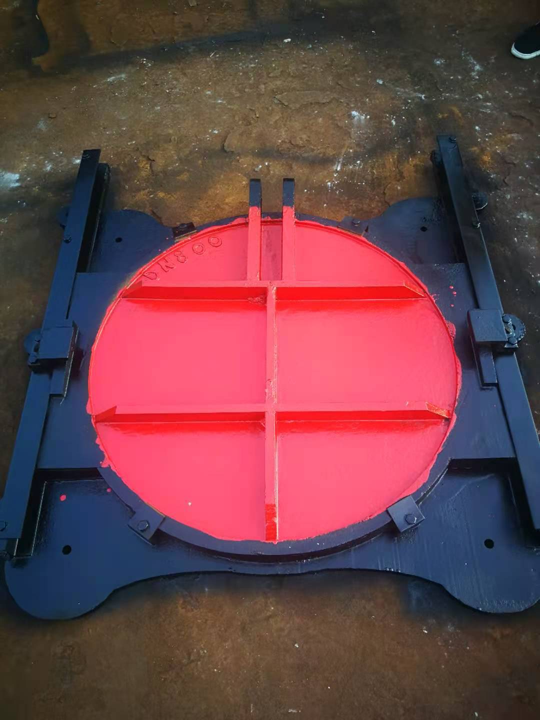 电动启闭机铸铁镶铜闸门 铸铁圆闸门铸铁机闸一体门拱形铸铁闸门