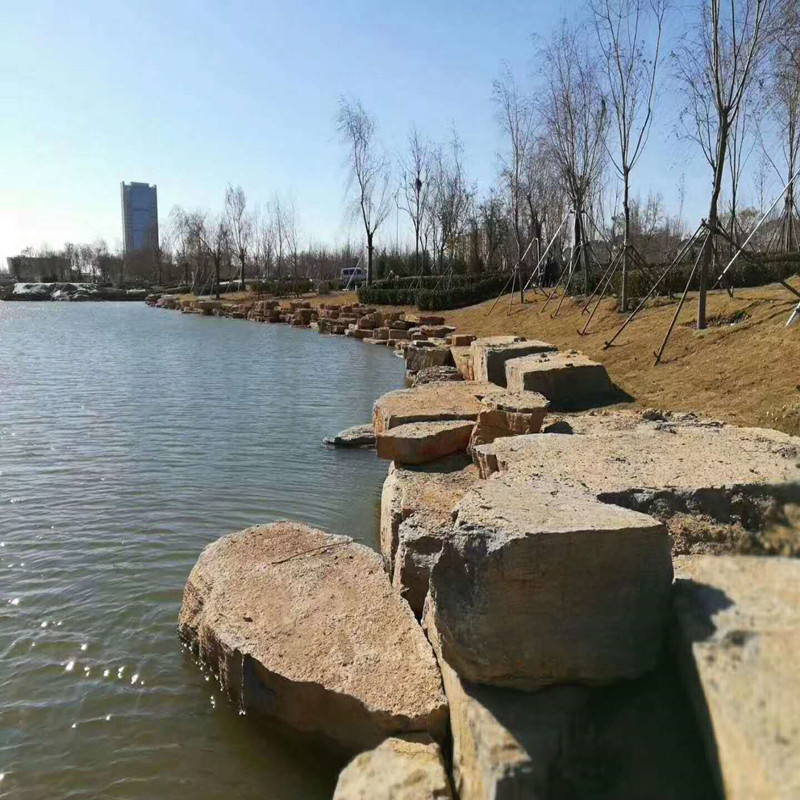 推荐千层石假山 石护坡工程园林草地风景自然置石 天然驳岸景观石