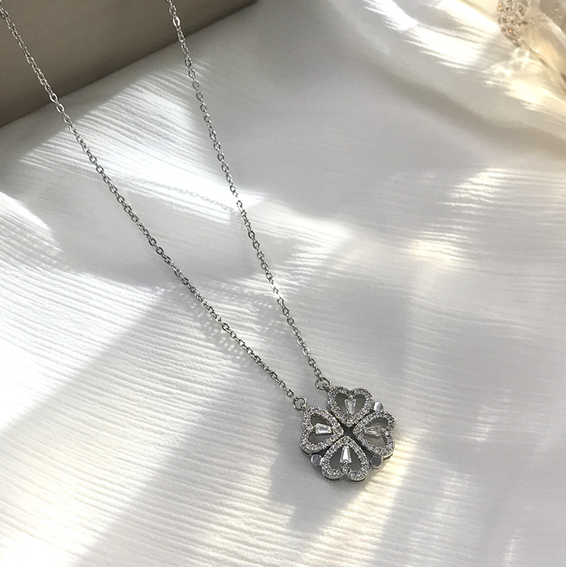 Multiple Ways to Wear Clover Titanium Steel Necklace Women's Design Sense High Sense Light Extravagant Love Heart Clavicle Chain Ins Tide Necklace