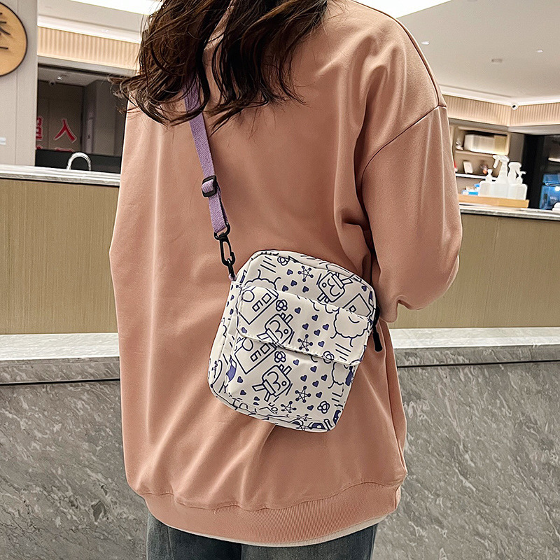 Street Fashion Couple Small Shoulder Bag Female Ins Korean Fashion Casual Canvas Bag Girls out of the Street Phone Shoulder Bag