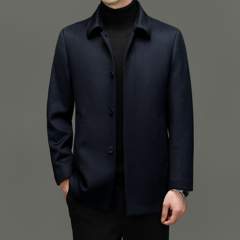 时尚风衣男图片