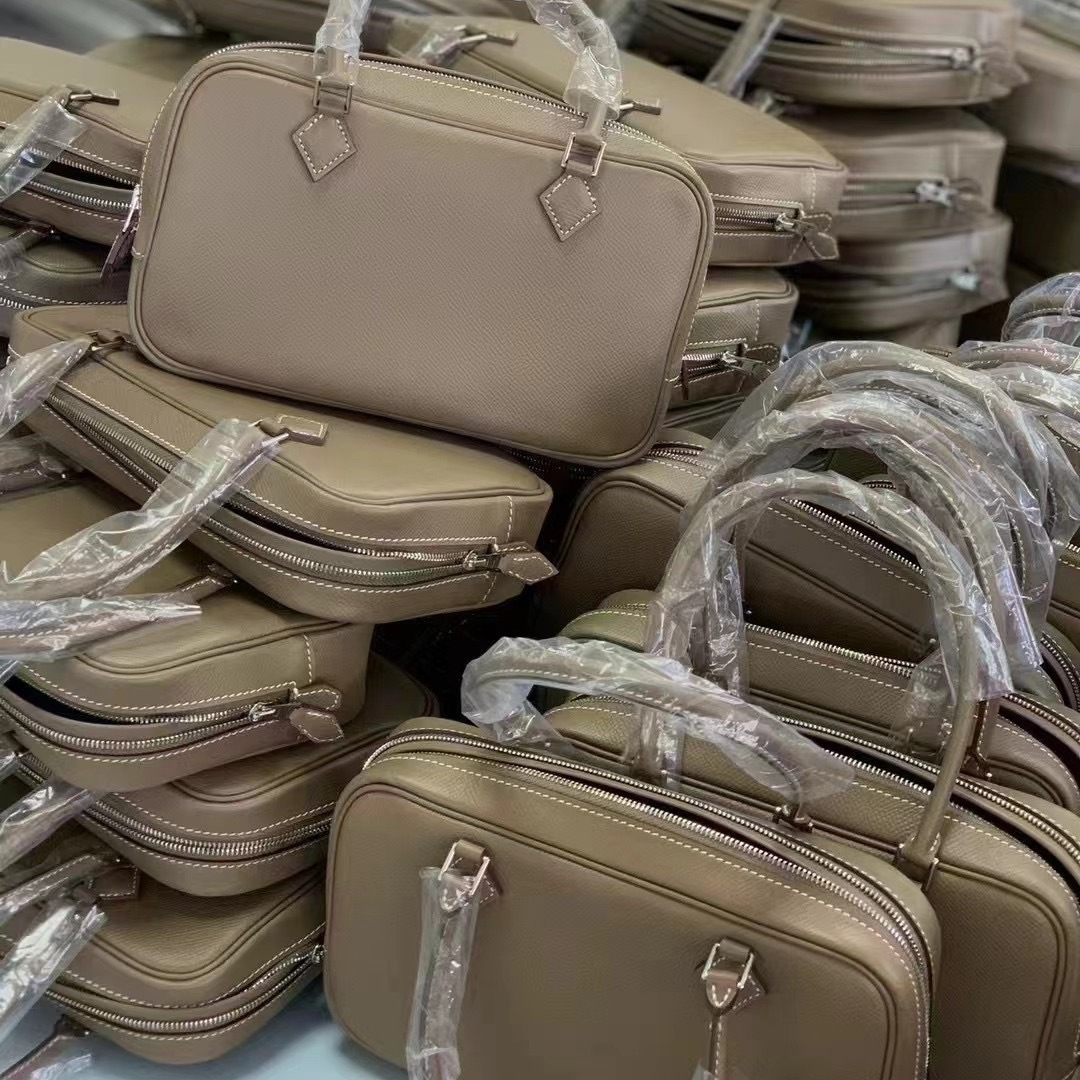 thenineseas 新款手提包!