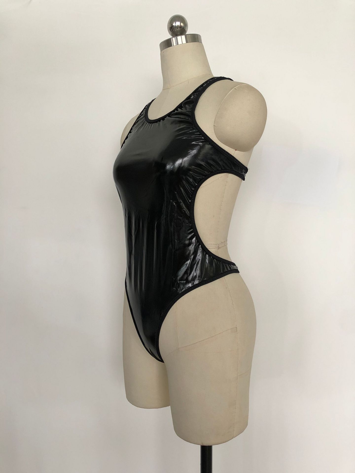 情趣内衣女黑色漆皮露背高叉死库水连体衣套装机车服万圣节派对服