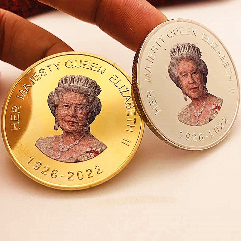 跨境 英国女王伊丽莎白二世镀金彩绘纪念币 装饰金币硬币纪念章
