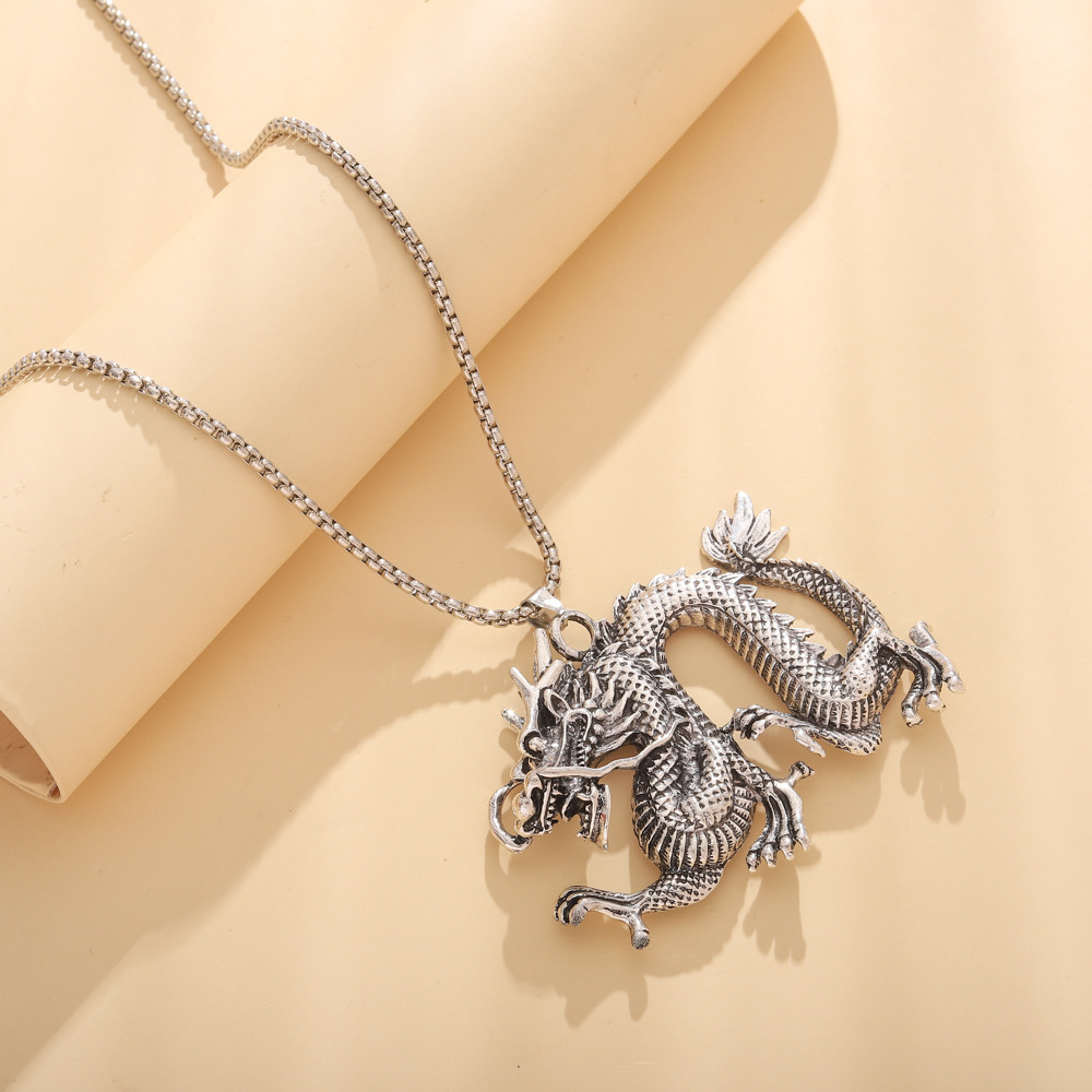 国潮风复古霸气中国龙吊坠嘻哈项链欧美街头潮男雕刻生肖龙毛衣链