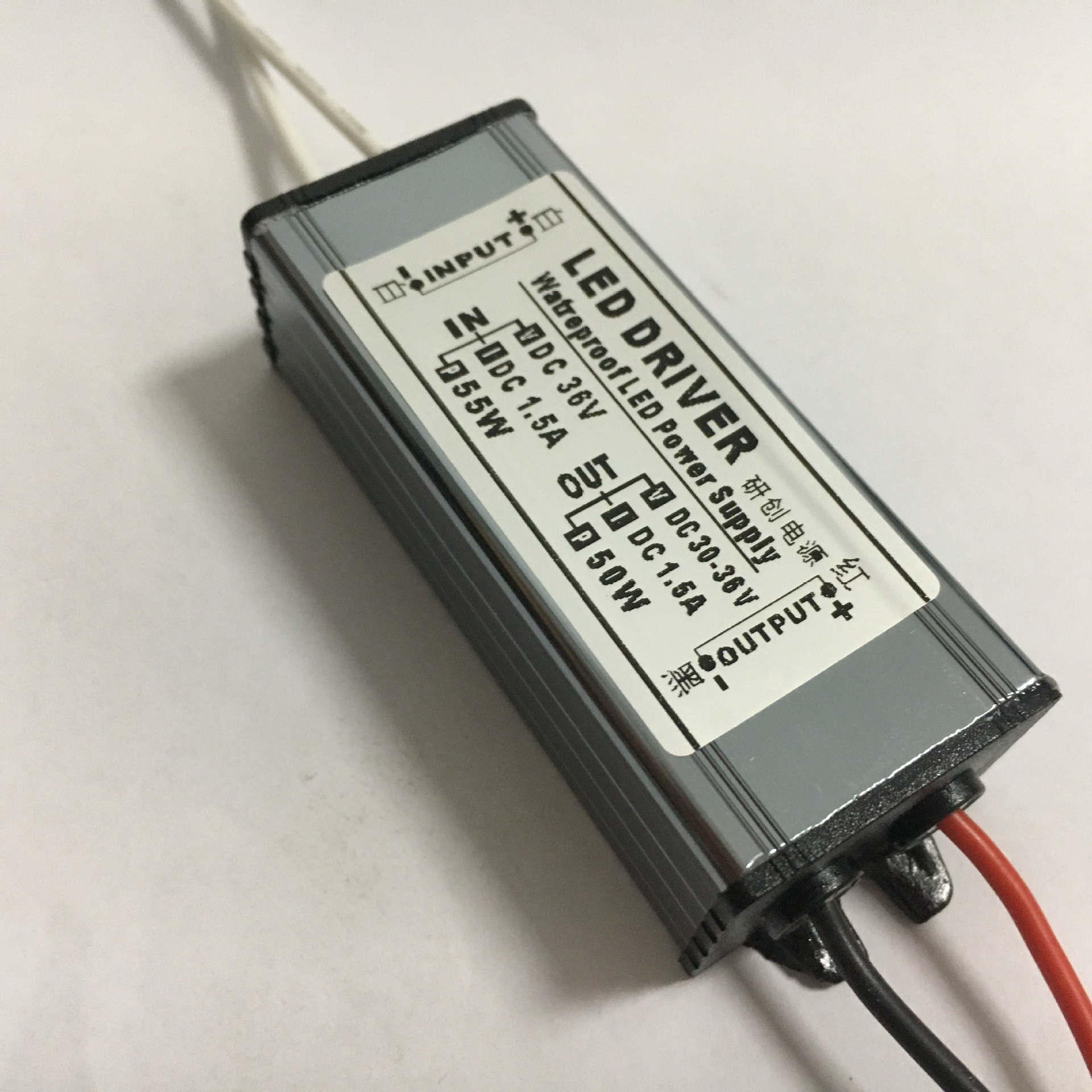 低压输入36v恒流驱动电源,输出30-36v 1.