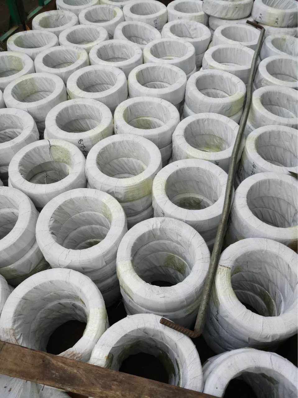 厂家直销果园专用包塑钢丝型号齐全可定制