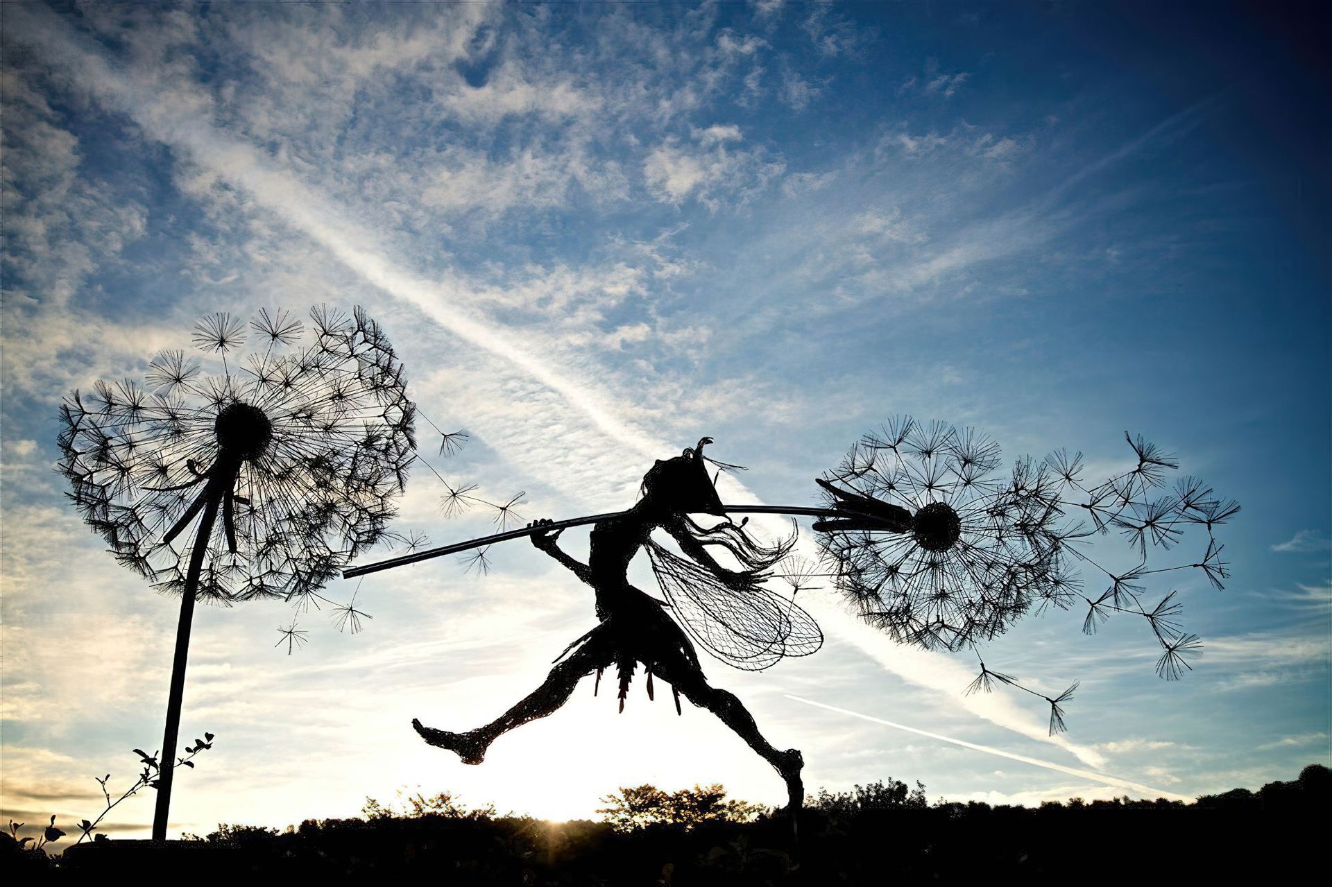 花仙子精灵与蒲公英共舞罗宾怀特丝精灵雕塑花园插件金属工艺品