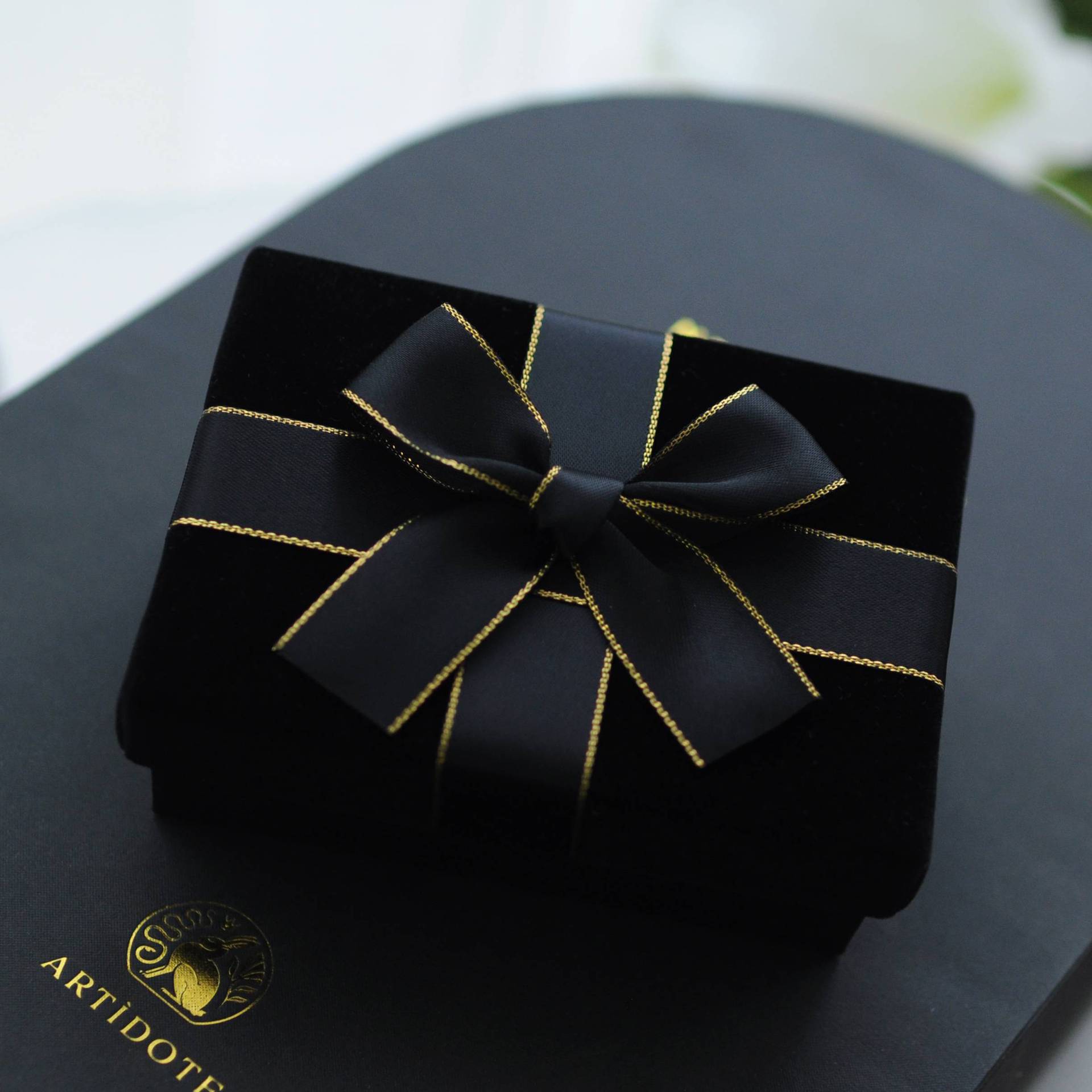 喜糖盒创意结婚伴娘伴手礼盒美妆口红礼物盒空盒黑色丝绒礼盒