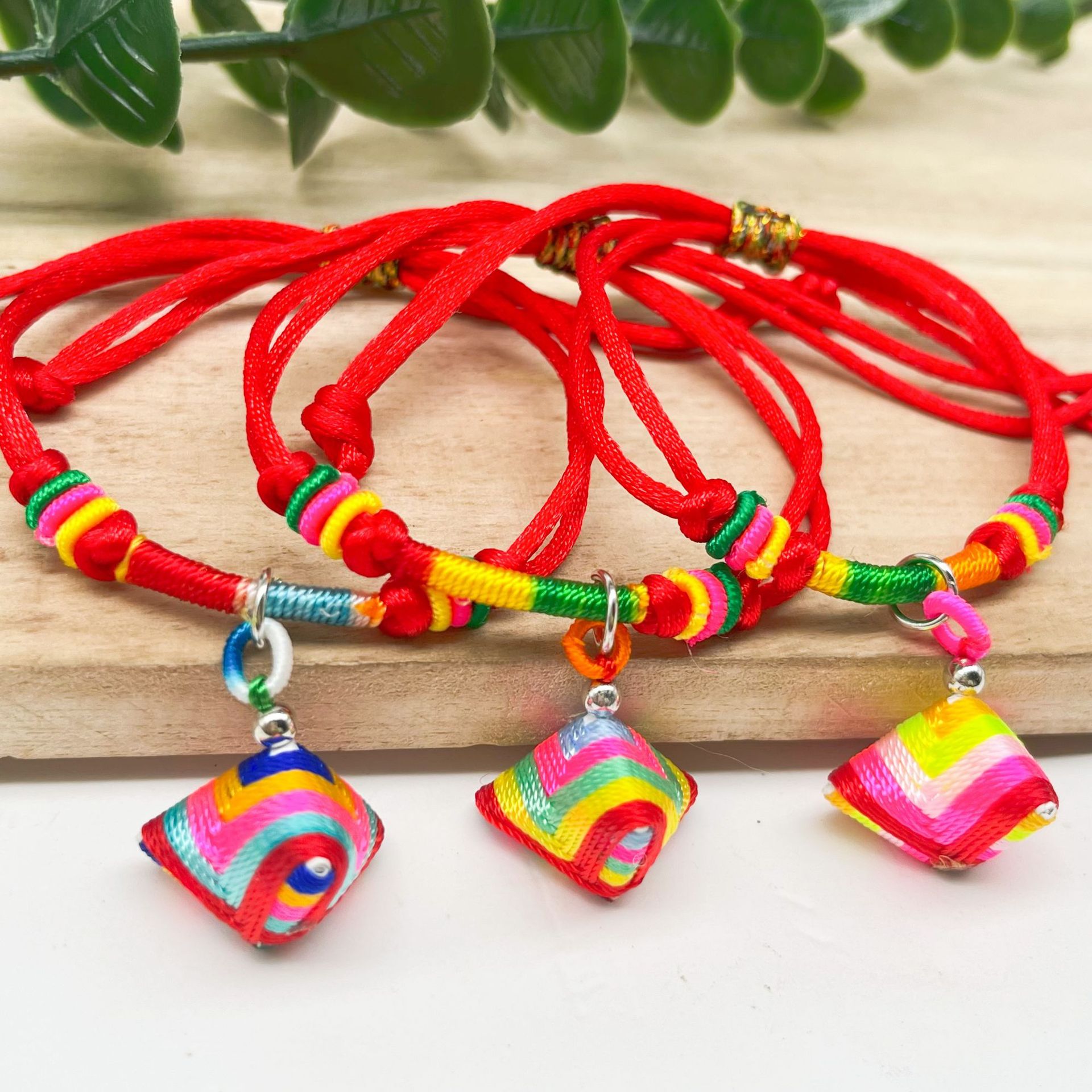 手工编织端午节五彩绳手链民族风可调节五彩绳小粽子红绳手链饰品