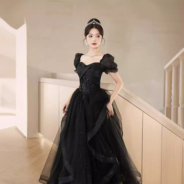 黑色晚礼服裙2024新款宴会气质高级感轻奢小众主持人高端成人礼女