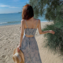 碎花吊带裙子海边度假露背连衣裙三亚旅游法式小众显瘦性感沙滩裙