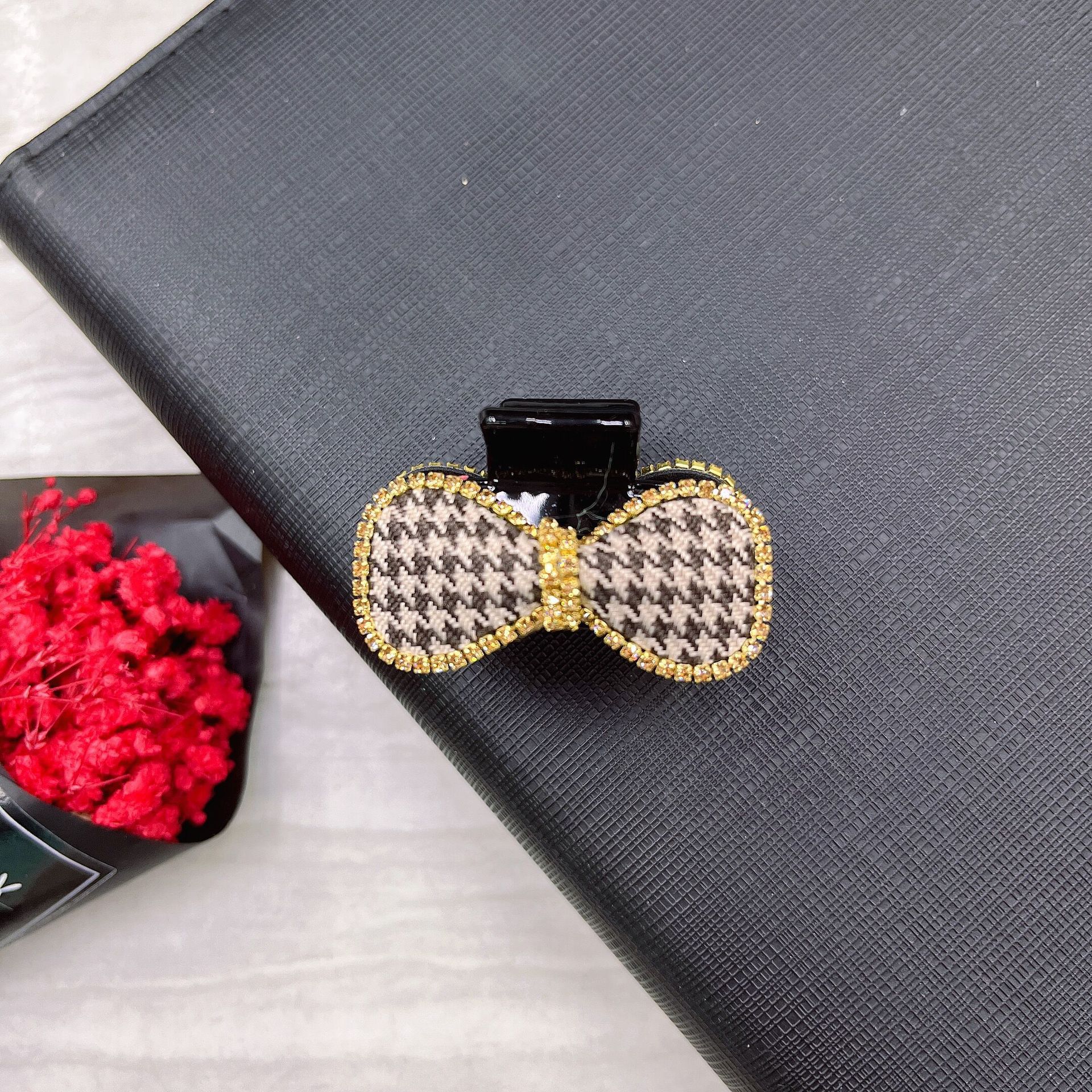 Classic Style Vintage Velvet Bow Chain Woven Side Clip Forehead Hairpin Bang Clip Cropped Hair Clip Headdress