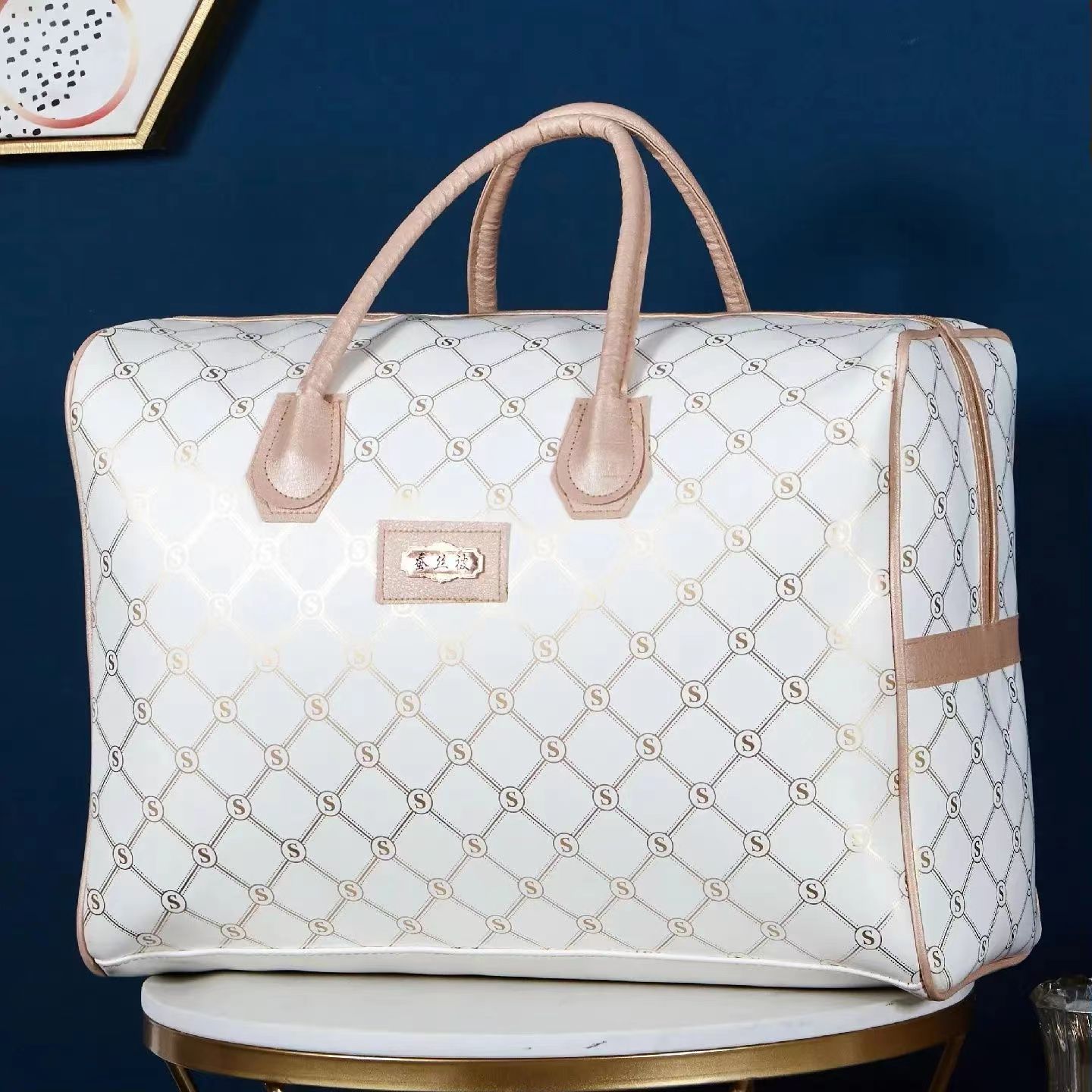 皮革开衫包家用被子被芯羽绒被蚕丝被棉被收纳包装袋家纺手提包装