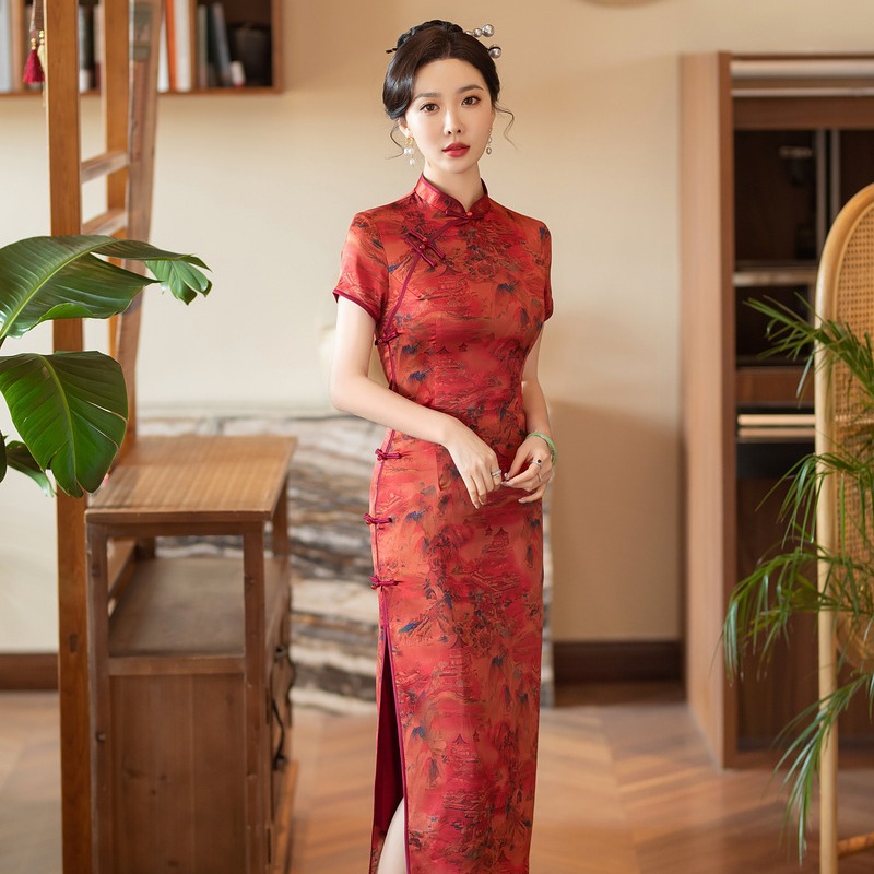 2024春夏新品丝绸复古长款旗袍修身日常气质优雅红色婚宴旗袍裙