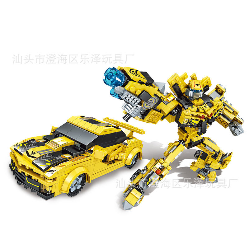 Compatible with Lego Assembling Building Blocks 12-in-1 Wasp Mech Chariot DIY Small Particles Children's Educational Toys Gifts