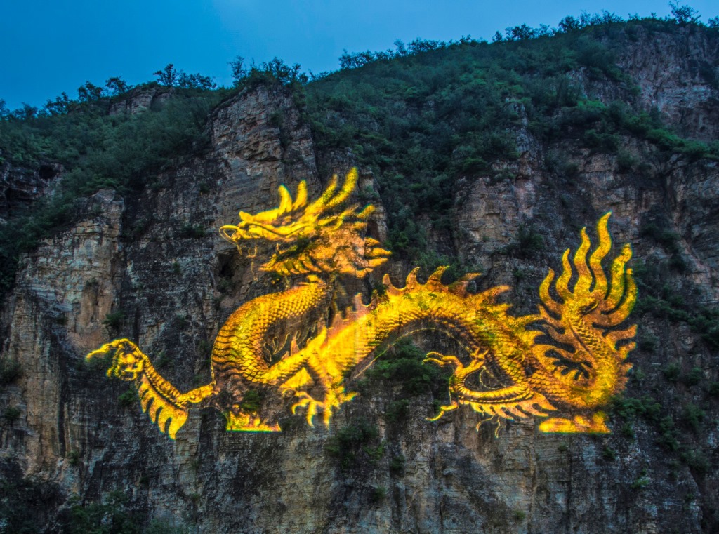 x 户外巨幕投影灯招商代理,投影pg灯具厂家w155-hyk-f7500