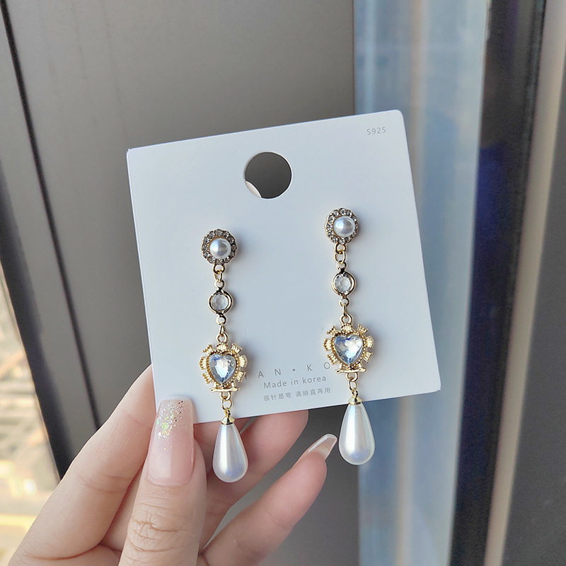Half Pearl ~ Simple Large Pearl Earrings Women's Korean Fashion Elegance Retro Classic Style Stud Earrings Silver Needle Wholesale
