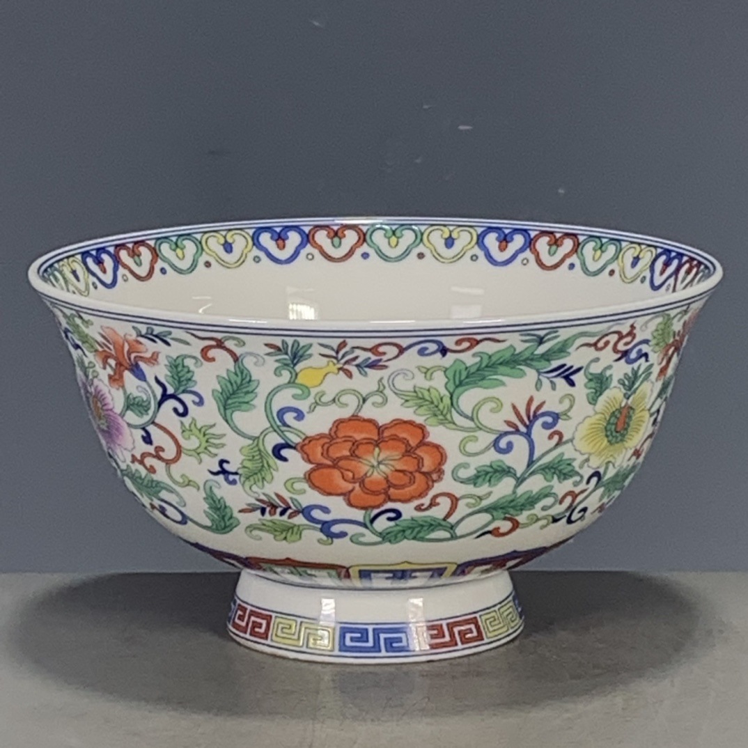 古玩瓷器收藏清代乾隆年制粉彩缠枝花卉回流碗-阿里巴巴