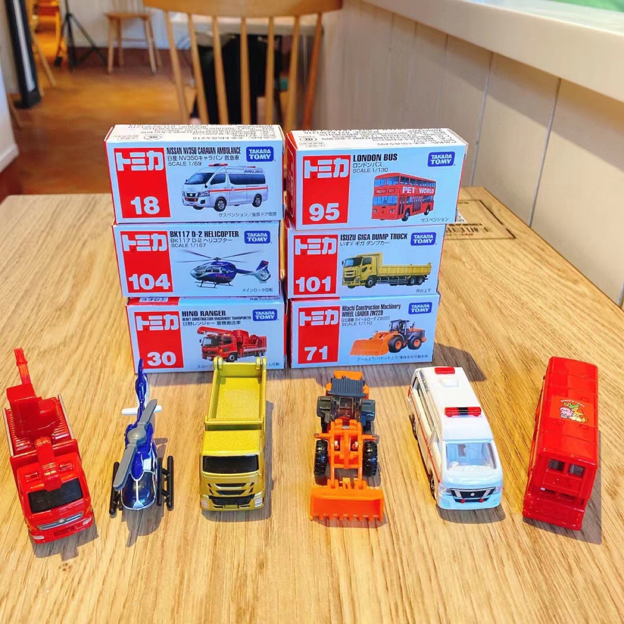 日本多美卡系列合金车6款式城市主题