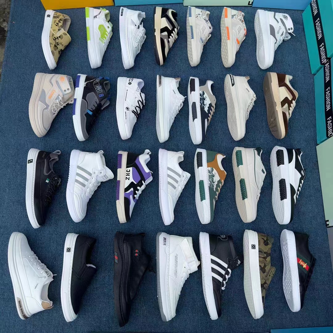 尾款品牌鞋撤柜高端潮鞋库存男女运动鞋大量批发处理地摊一手货源