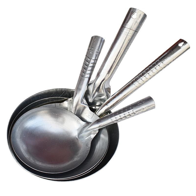 铁水瓢舀水水勺铁瓢长柄家用厨房圆底加厚大号圆形水勺子工业水瓢