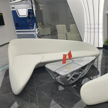 玻璃钢月亮沙发意大利设计师创意个性艺术酒店异形轻奢弧形沙发