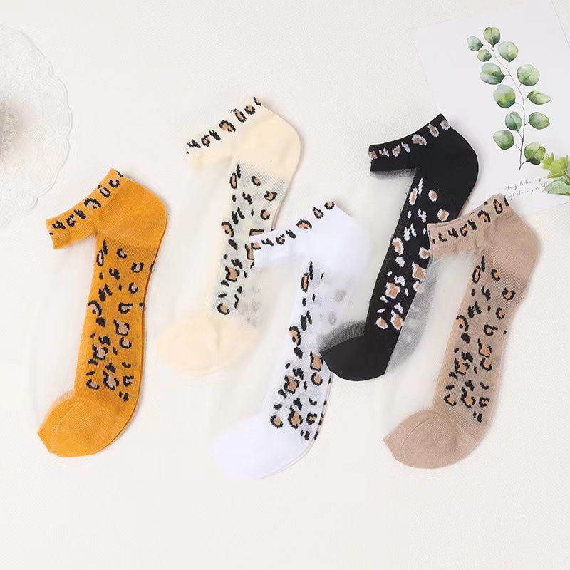 Women's Socks 2023 Summer New Thin Type Breathable Leopard Print Socks Crystal Silk Short Tube Simple Spun Glass Boat Socks for Women