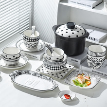 赫本风碗碟套装家用2022新款网红碗盘子创意法式送礼餐具陶瓷碗筷